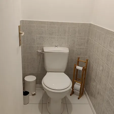 2bedrooms Wifi Parking Apartment *
